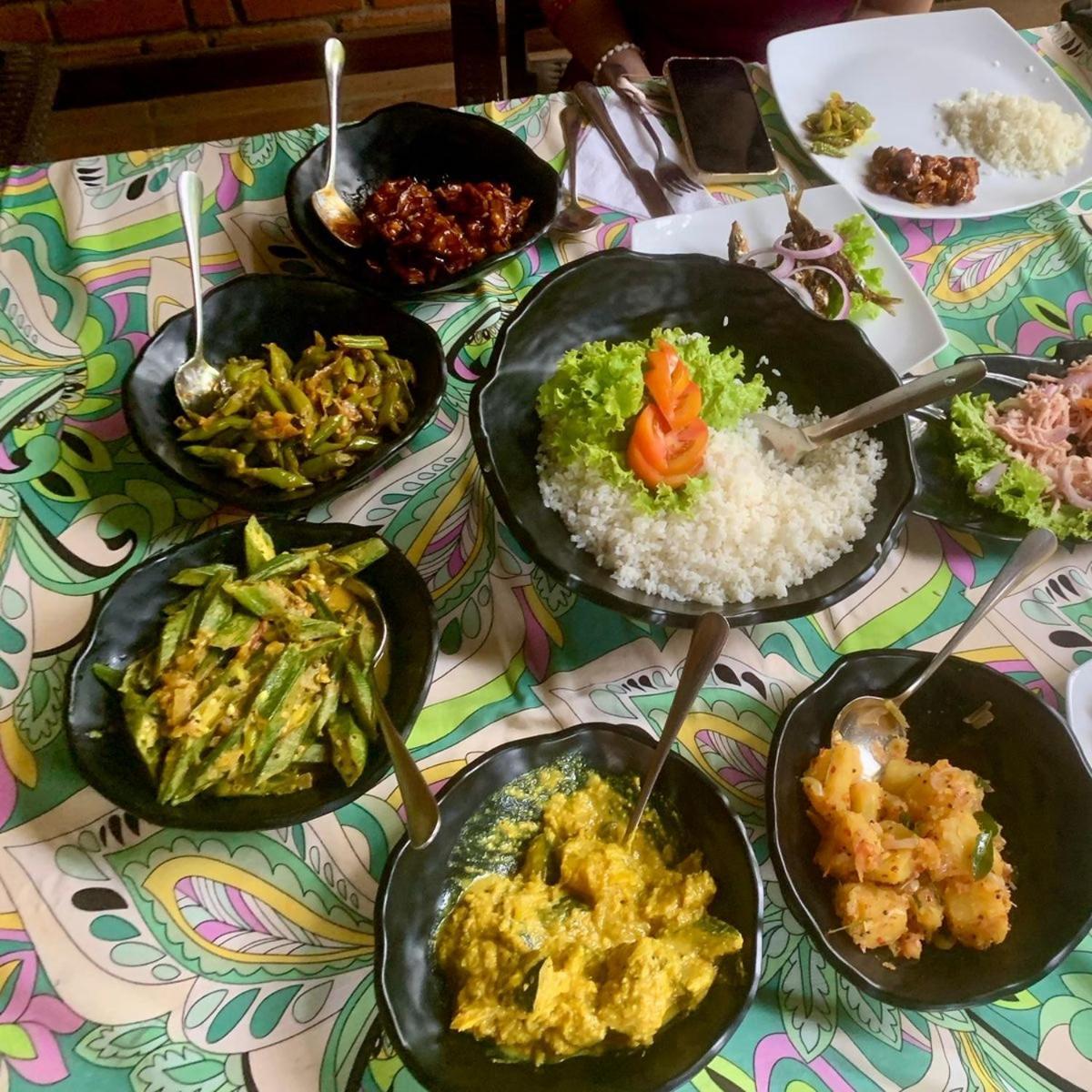 Millet'S Food Company And Cooking Center Hotel Negombo Ngoại thất bức ảnh
